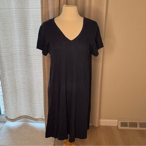 Navy V-Neck Short Sleeve Dress
